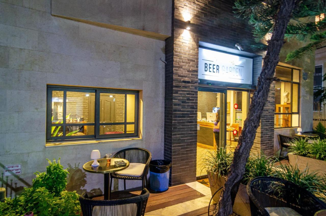Beer Garden Hotel Tel Aviv Exteriör bild